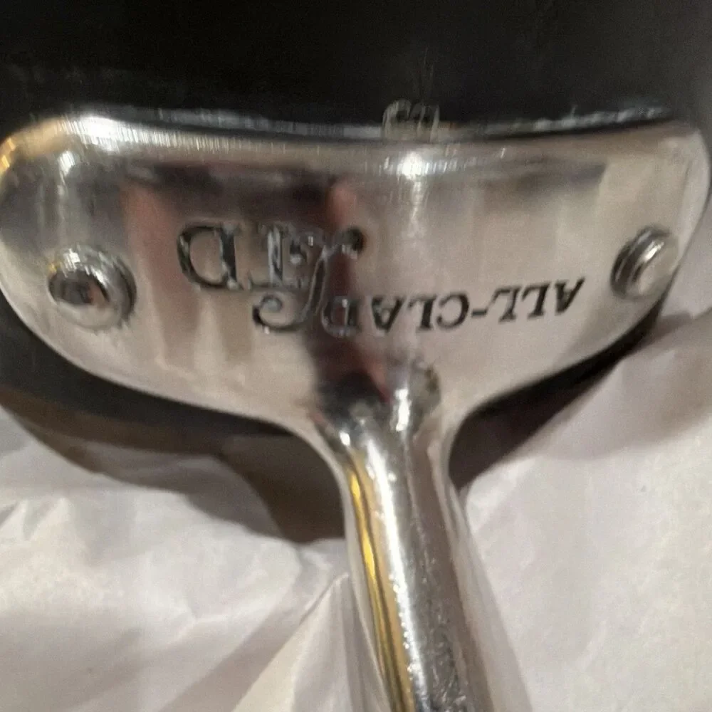 All-Clad LTD 1.5 Qt Saucepan w/Lid Hard-Anodized Stainless Interior